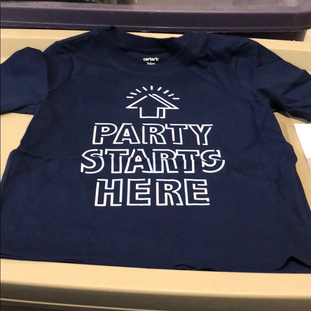 Short sleeve tee